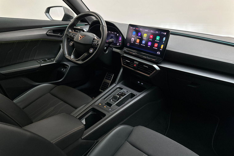 Vehicle Image 15