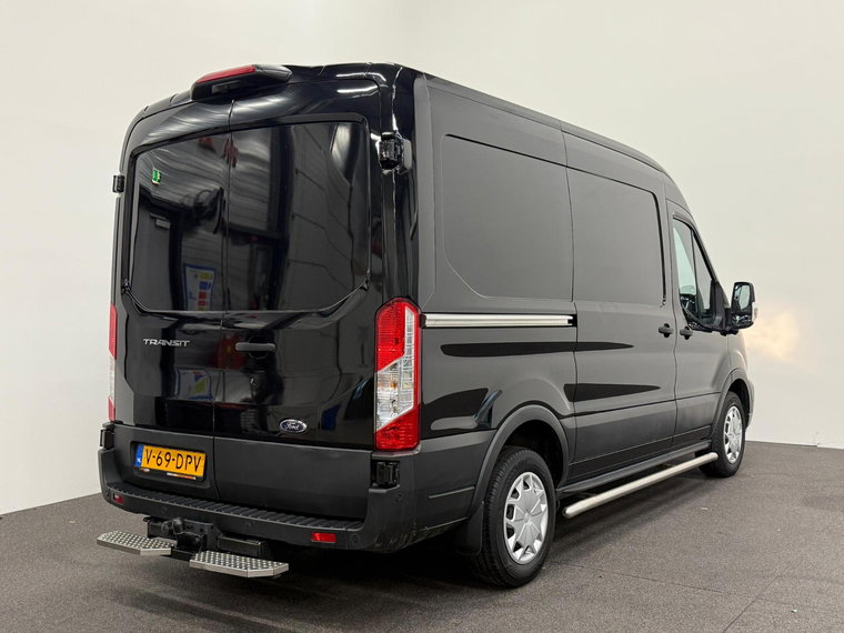 Vehicle Image 23
