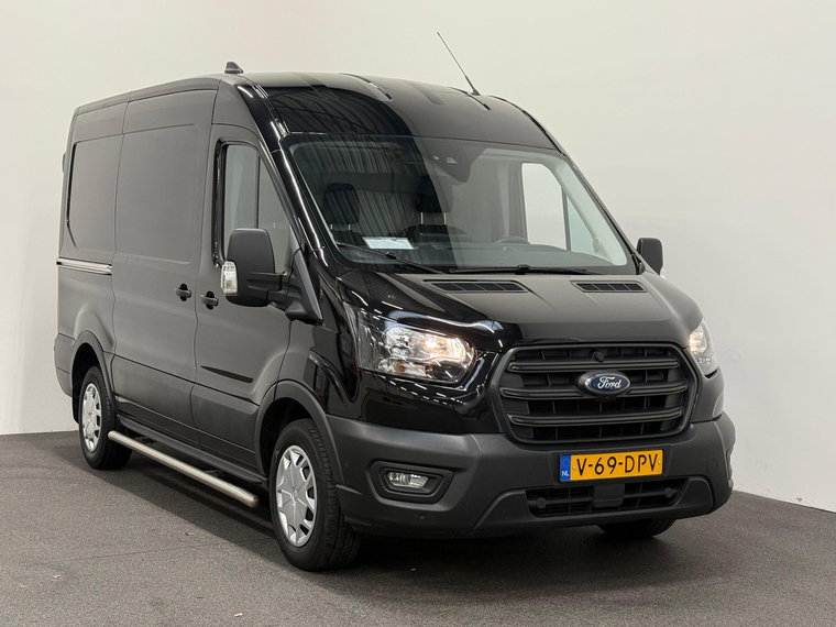 Vehicle Image 26