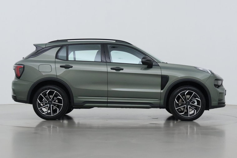 Vehicle Image 10