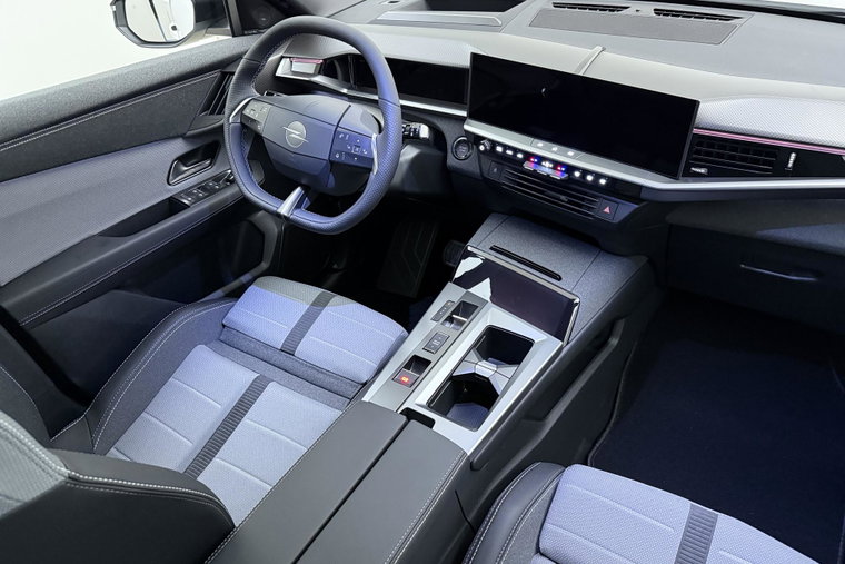Vehicle Image 19