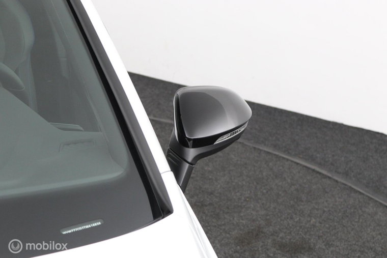 Vehicle Image 39
