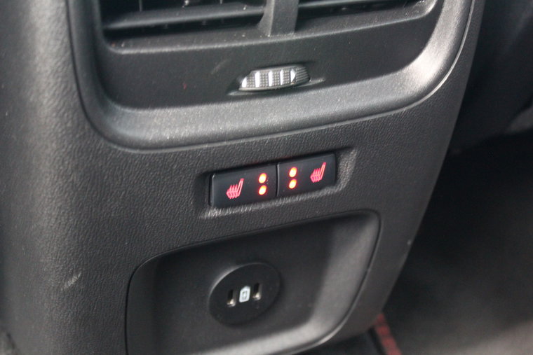 Vehicle Image 23