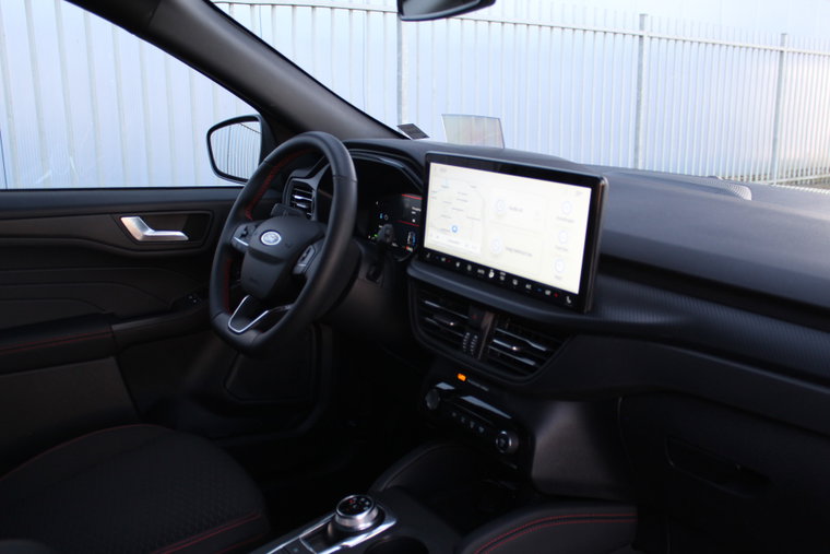Vehicle Image 21