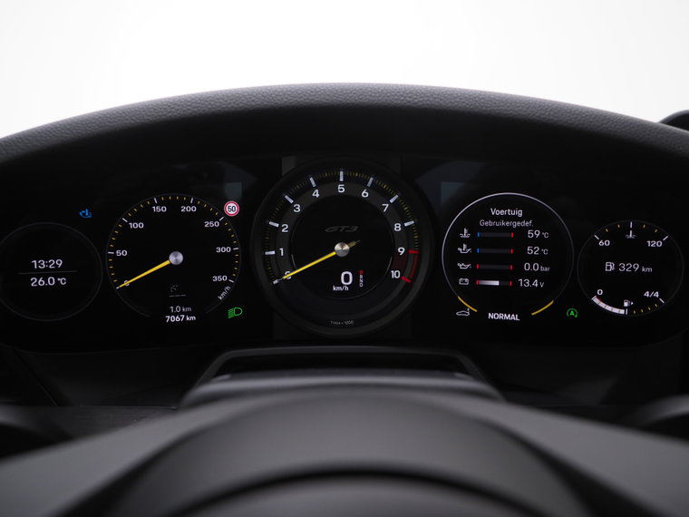 Vehicle Image 39