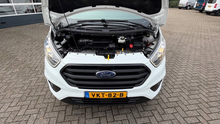 Vehicle Image 19