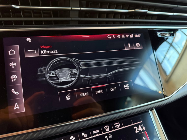 Vehicle Image 35