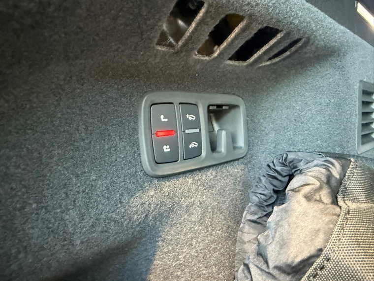 Vehicle Image 49