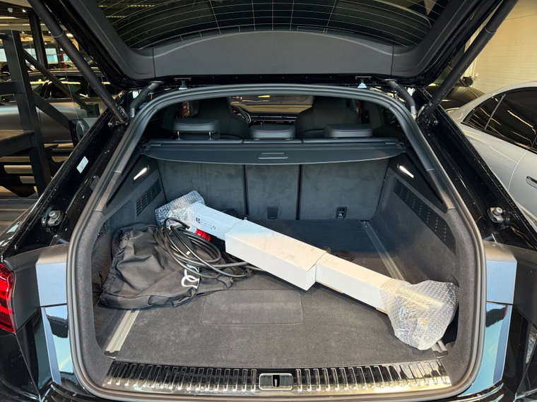 Vehicle Image 50
