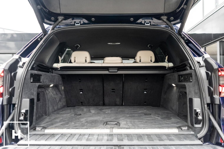 Vehicle Image 41