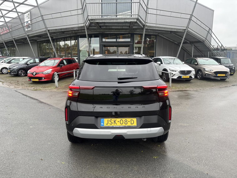 Vehicle Image 28