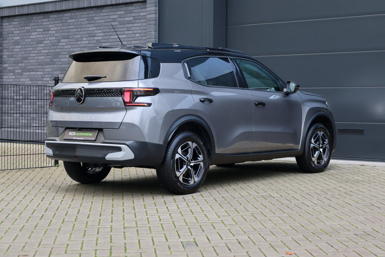 Vehicle Image 41