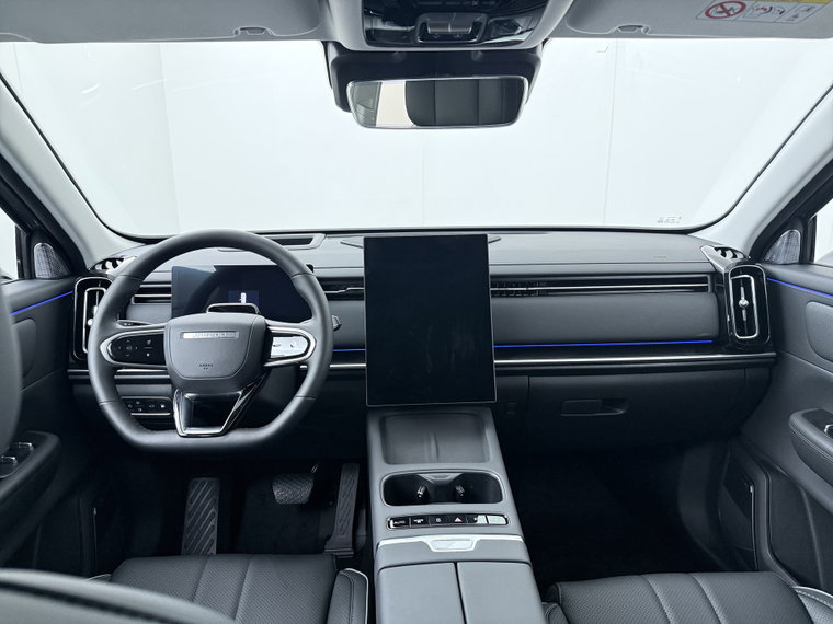 Vehicle Image 37