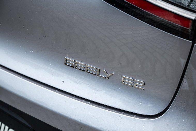 Vehicle Image 33
