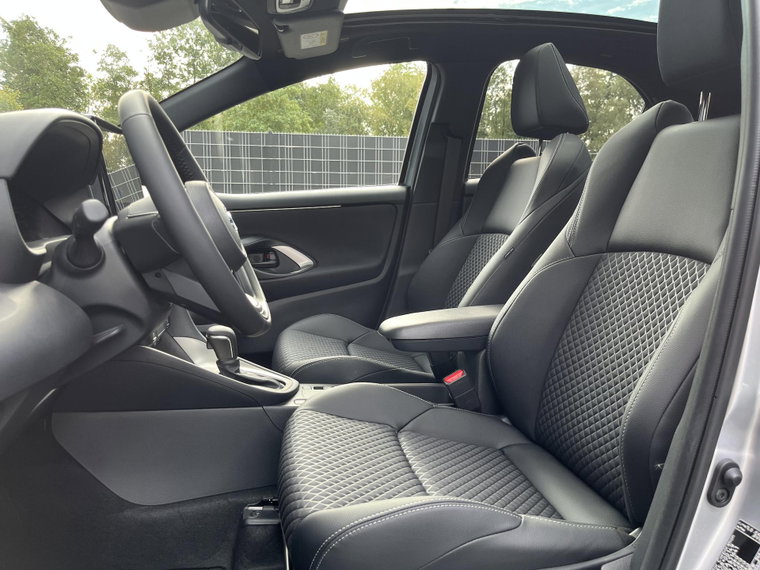 Vehicle Image 19