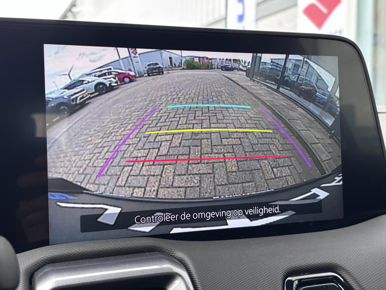 Vehicle Image 22