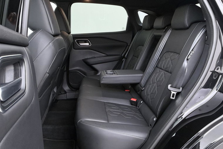 Vehicle Image 41
