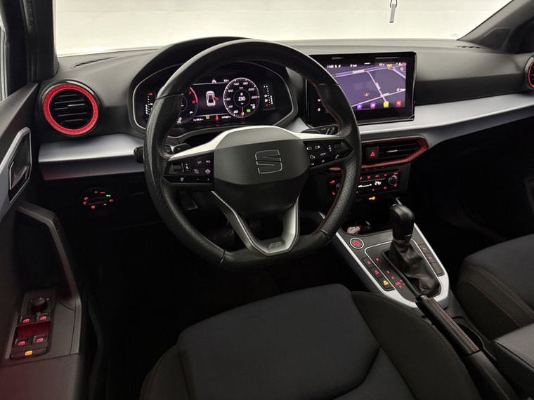 Vehicle Image 21