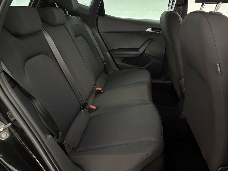 Vehicle Image 37