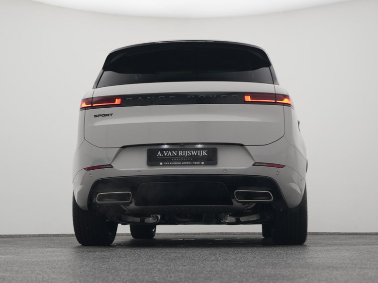 Vehicle Image 36