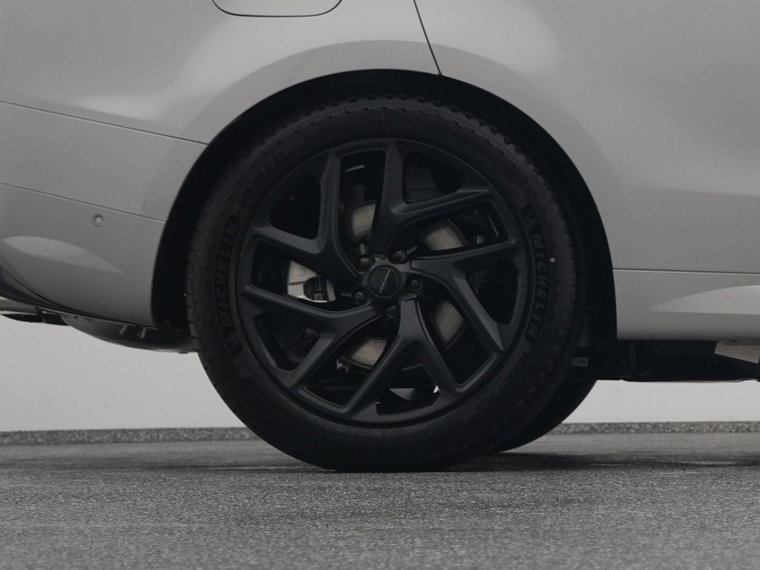 Vehicle Image 41