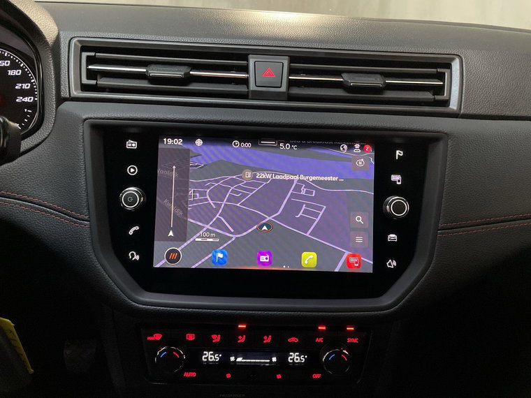 Vehicle Image 19