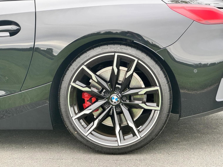 Vehicle Image 13