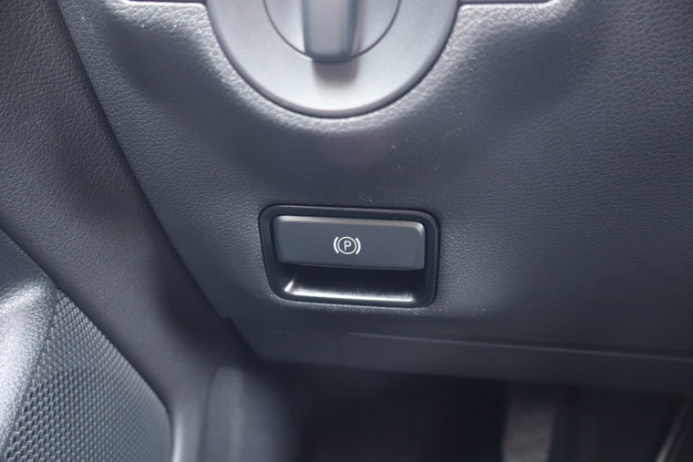 Vehicle Image 26