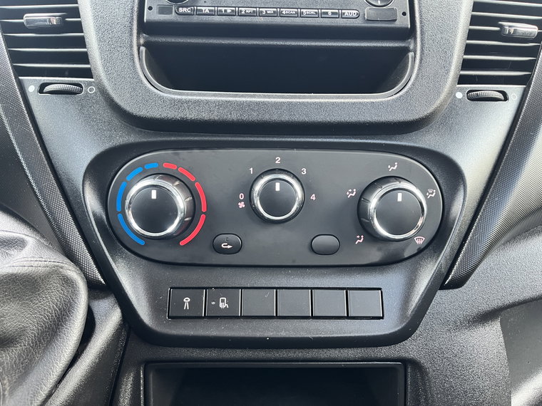 Vehicle Image 41