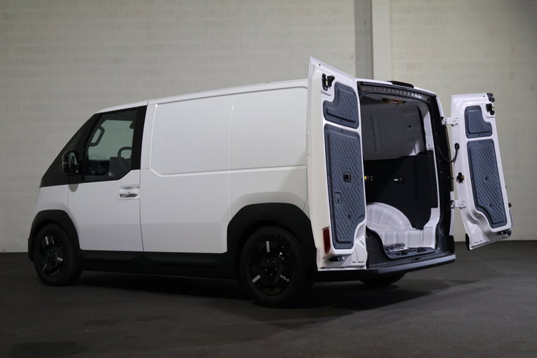Vehicle Image 12