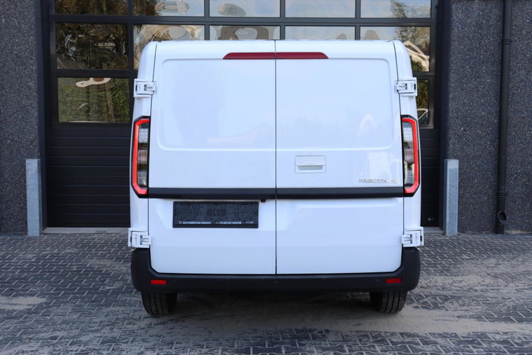 Vehicle Image 51