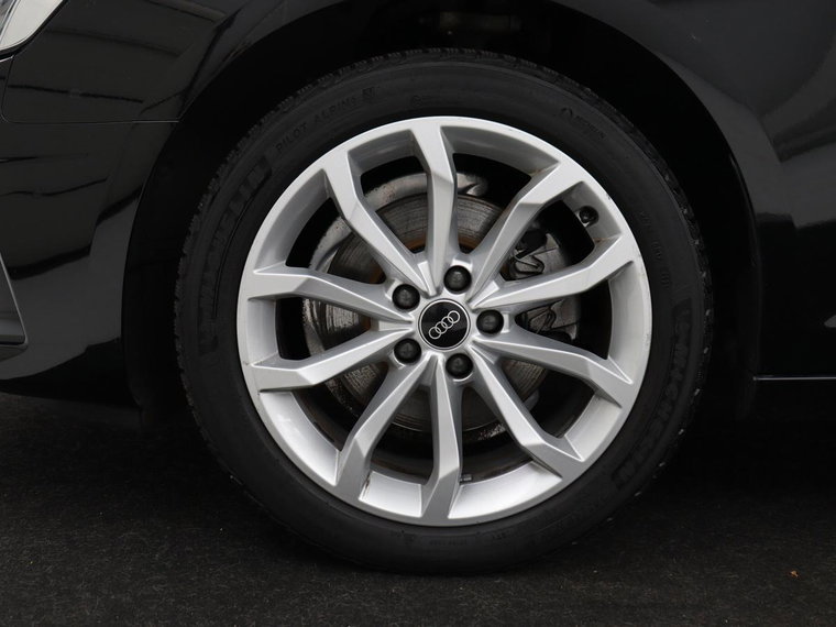 Vehicle Image 30