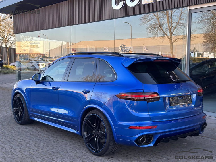 Vehicle Image 38