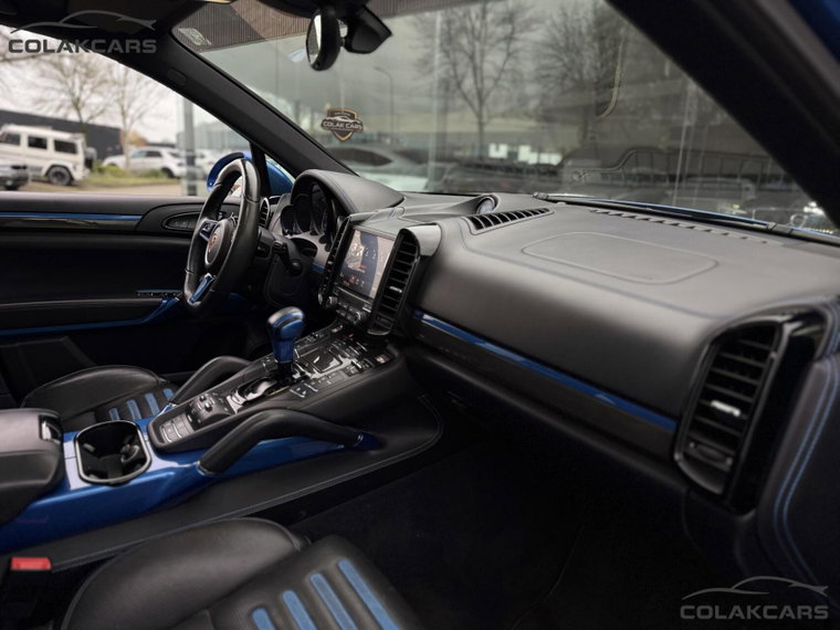 Vehicle Image 50