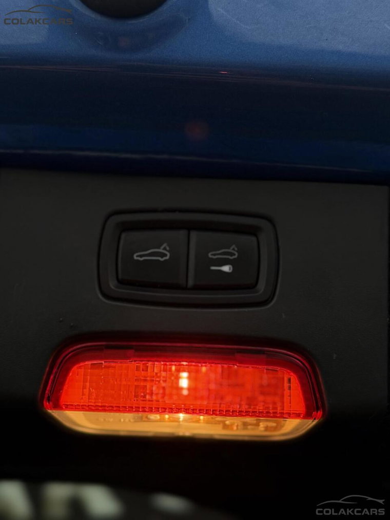 Vehicle Image 60