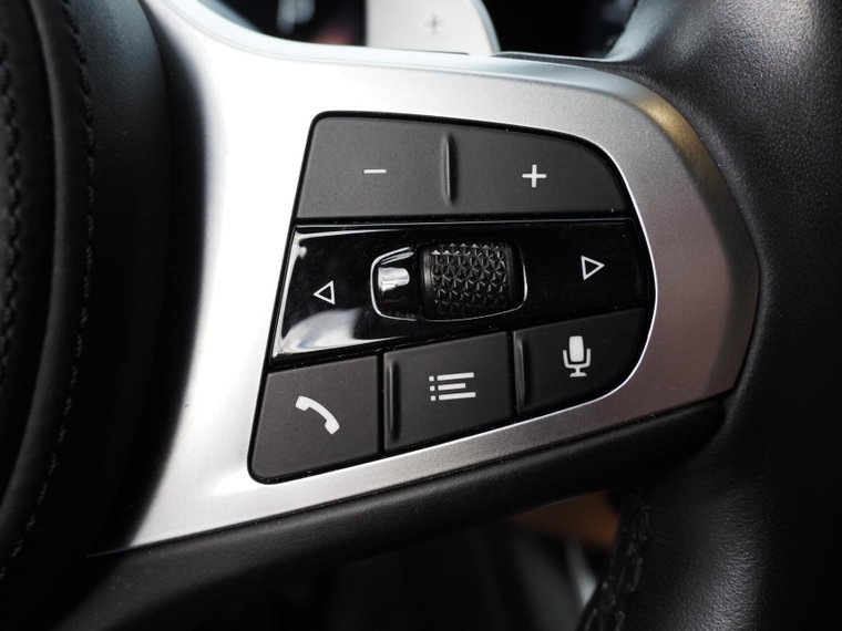 Vehicle Image 48