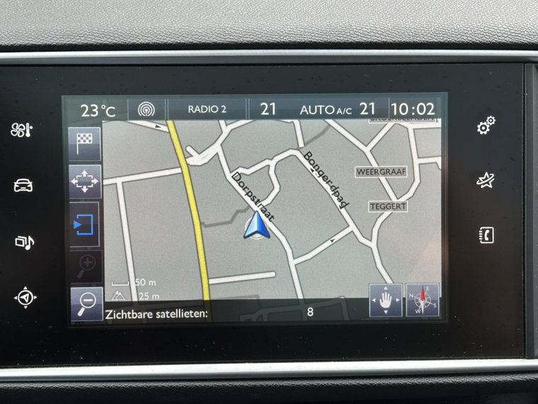Vehicle Image 22