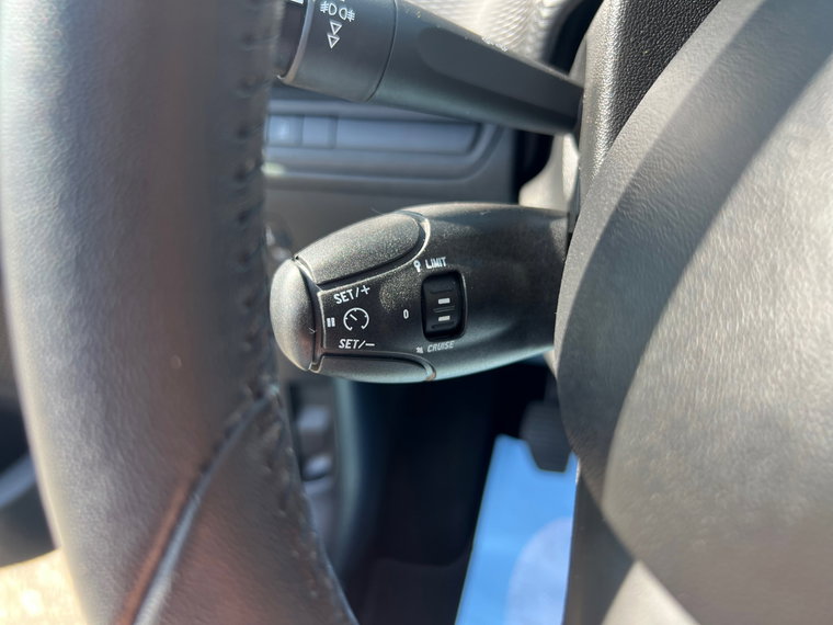 Vehicle Image 27