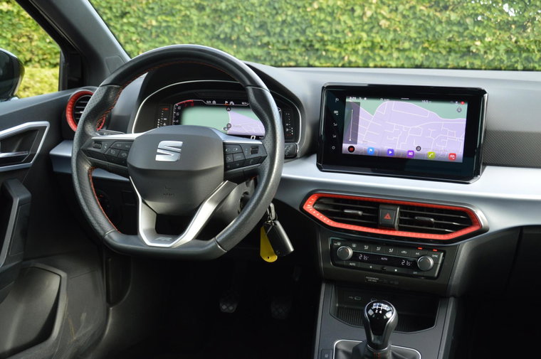 Vehicle Image 22