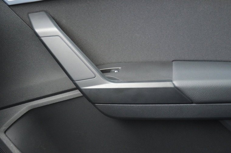 Vehicle Image 48