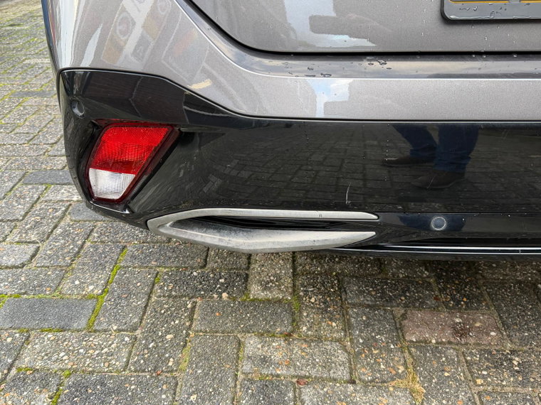 Vehicle Image 48