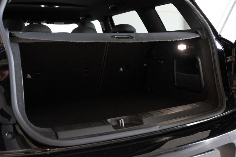 Vehicle Image 39