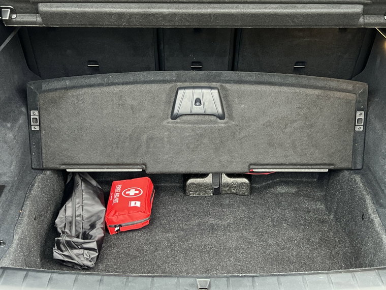 Vehicle Image 36