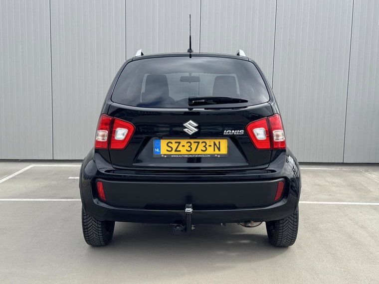 Vehicle Image 16