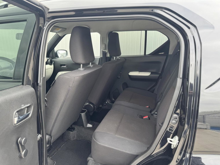 Vehicle Image 21