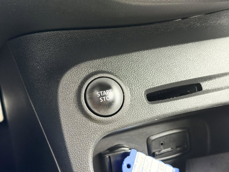 Vehicle Image 26