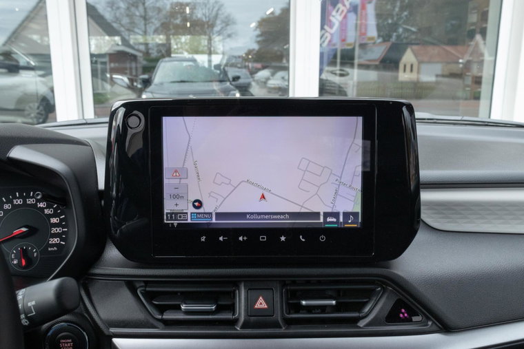 Vehicle Image 21