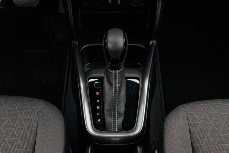 Vehicle Image 24