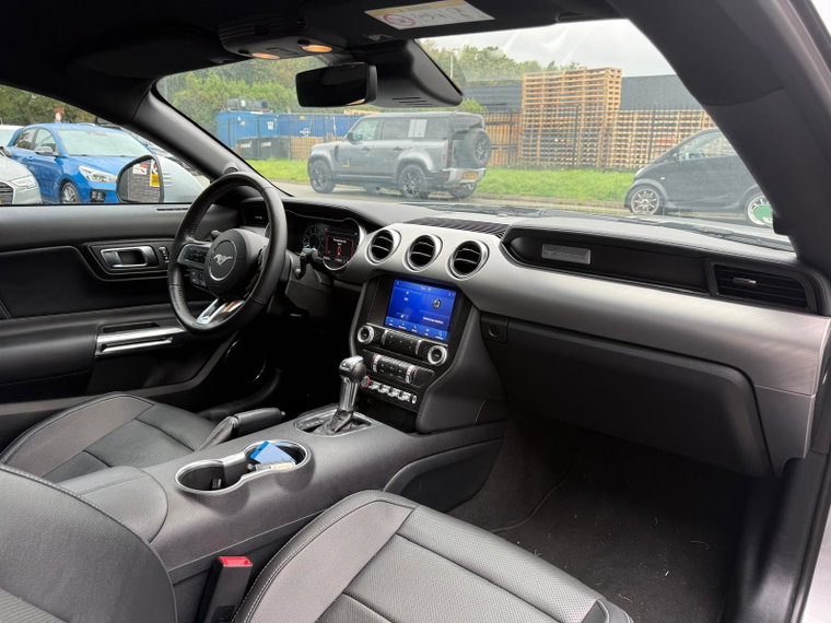 Vehicle Image 35