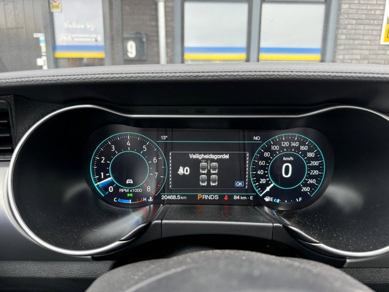 Vehicle Image 40